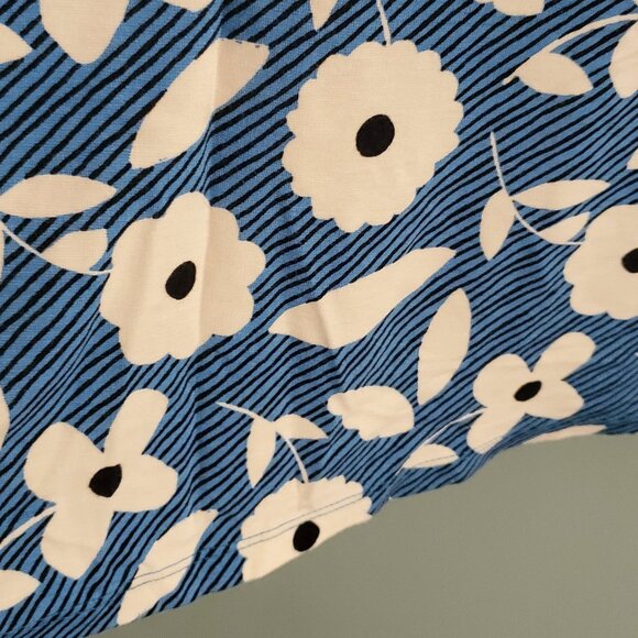 Ann Taylor Factory Peplum Knit Top Tee Size M - Picture 3 of 4